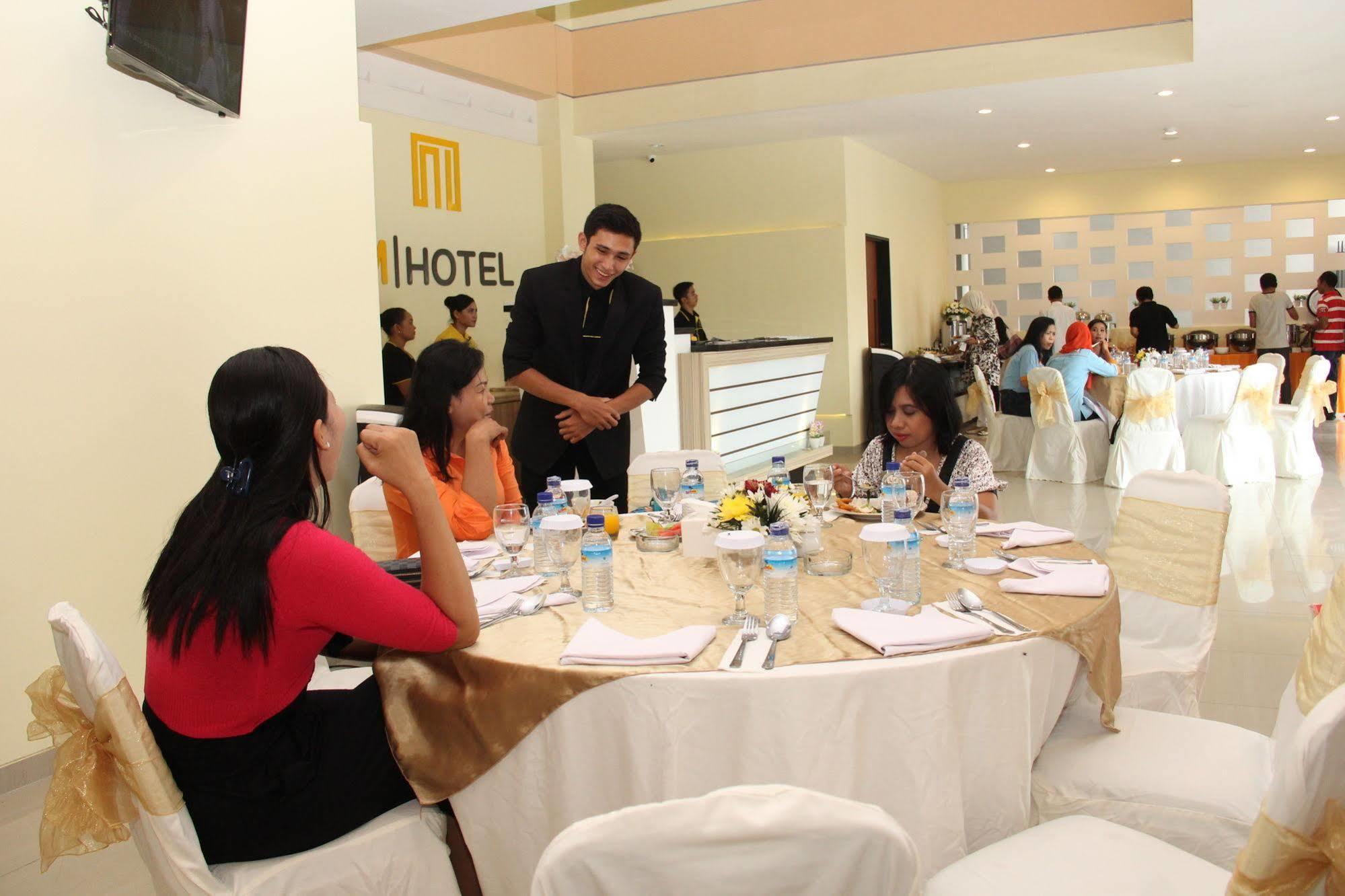 M Hotel Mataram Exteriér fotografie